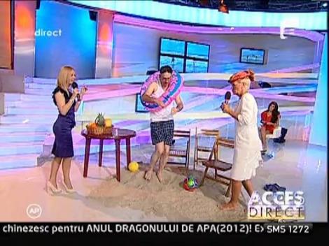 Monica Tatoiu da lectii de dansuri exotice