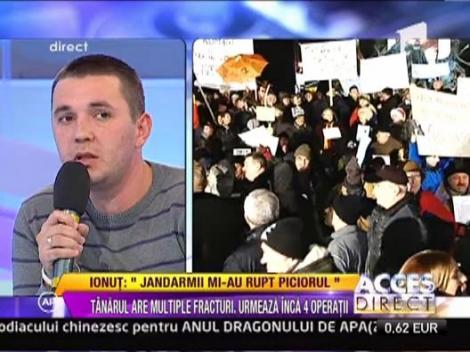 Jandarmeria indeamna oamenii sa ii dea in judecata pe jandarmii violenti