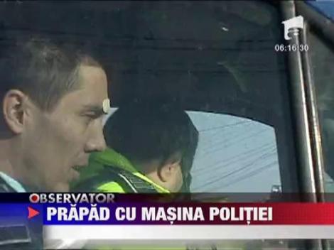 Un politist a facut praf trei masini