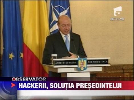 Traian Basescu face o oferta de lucru hackerilor romani