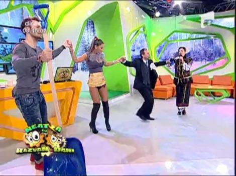 Viorica Macovei - Pe la noi de n-ar fi joc