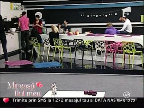 Glume intre Edina si Ciprian