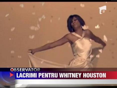 Lacrimi pentru Whitney Houston