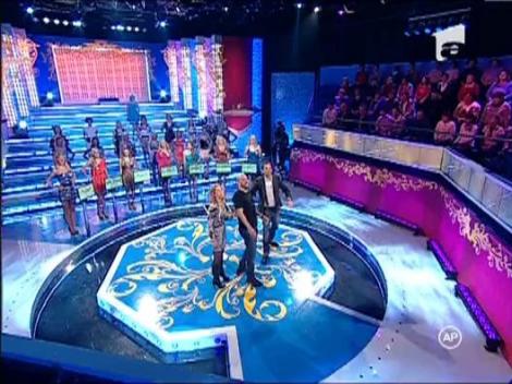 Randul 5: CRBL si sotia lui, Elena vs blonde