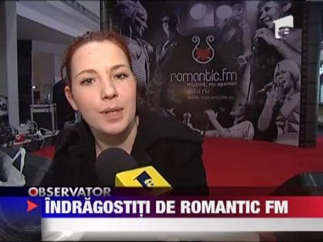 Concert live, marca Romantic FM