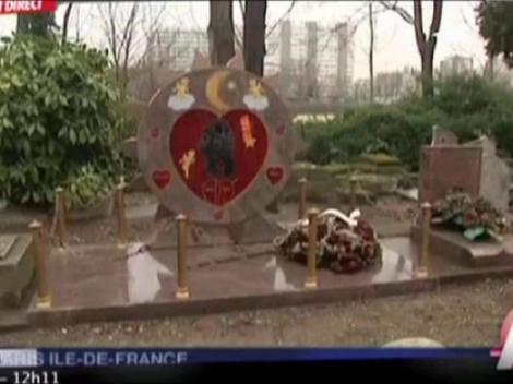 Mormant pentru caini, vandalizat