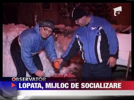 Lopata, mijloc de socializare