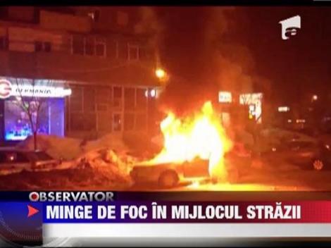 O masina a ars aseara in plin centrul orasului Craiova