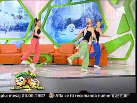 Zumba de pe scaun cu Roxana Vancea