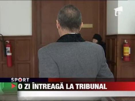 Gigi Becali a stat toata ziua la tribunal!