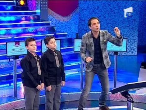 Runda 2: Costin si Sebastian Neacsu, prima intrebare