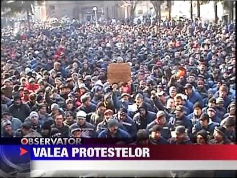 Minerii in drum spre Bucuresti