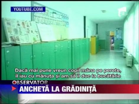 Educatoare acuzata ca tipa la copiii din grupa mica
