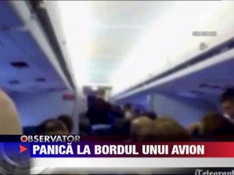 SUA: O stewardesa a suferit un atac de panica legat de prabusirea avionului in care se afla