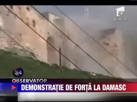 Demonstratie de forta la Damasc