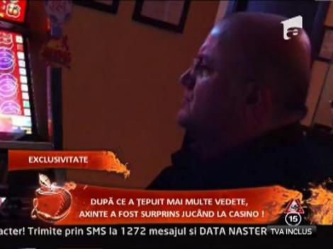 Axinte a fost surprins jucand la "pacanele"!