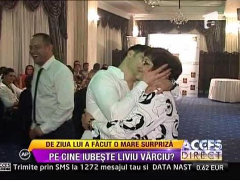 Liviu Varciu a facut petrecere in cinstea mamei