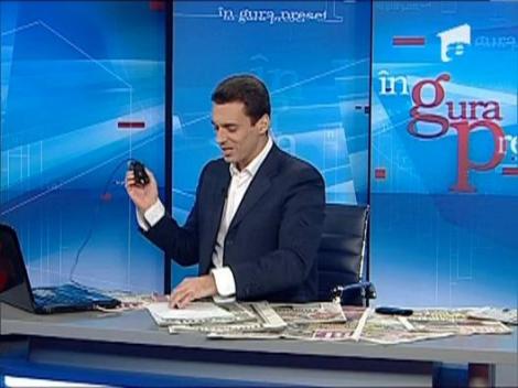 Mircea Badea danseaza la laptop!