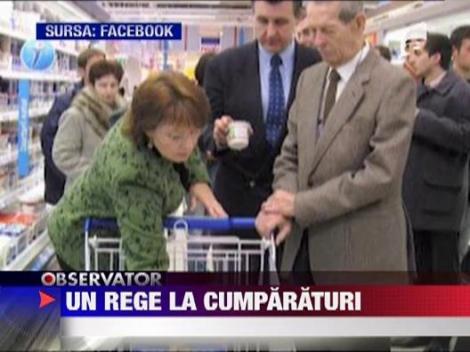 Regele Mihai la cumparaturi