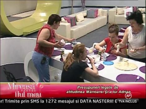 Gabriela a facut un pariu cu Alexandra