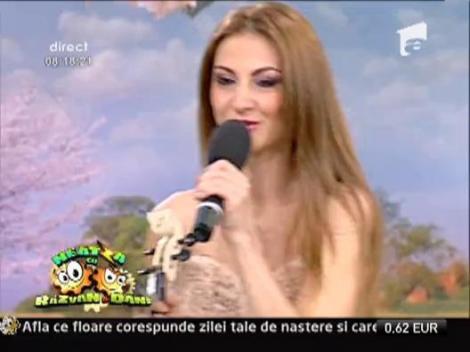 Fetele de la Amadeus, invitate sa participe la campania electorala din Republica Dominicana