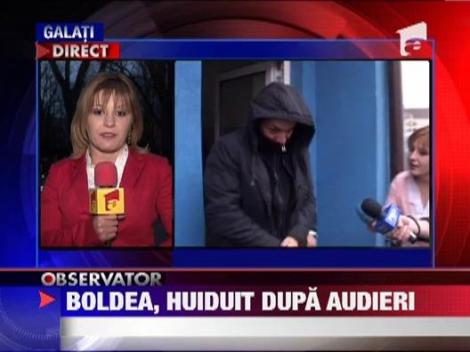 Mihail Boldea, huiduit de trecatori la iesirea de la DNA Galati