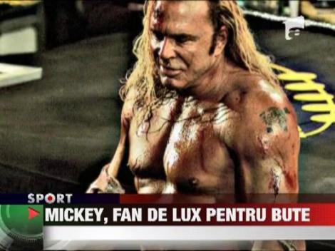 Mickey Rourke, fanul lui Bute