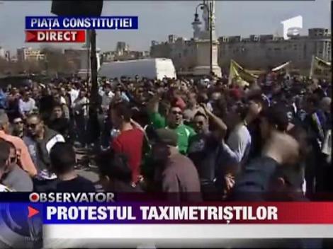 Taximetristii au iesit in strada si au blocat zona Izvor