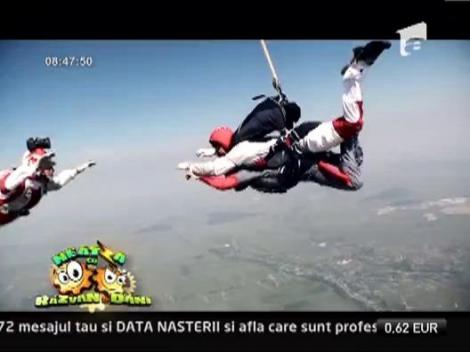 Salturile in tandem cu parasuta