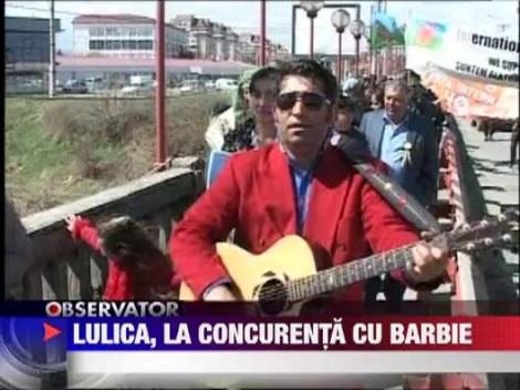 Celebra Barbie are concurenta serioasa din partea romilor