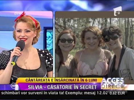 Silvia de la Pin Up Grils a ramas insarcinata