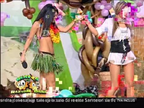 Roxana, tarancuta cu fusta de-o palma