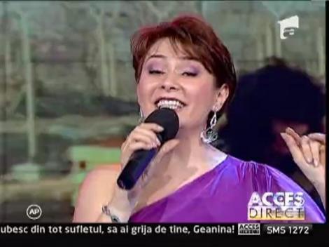 Adriana Antoni canta la Acces Direct