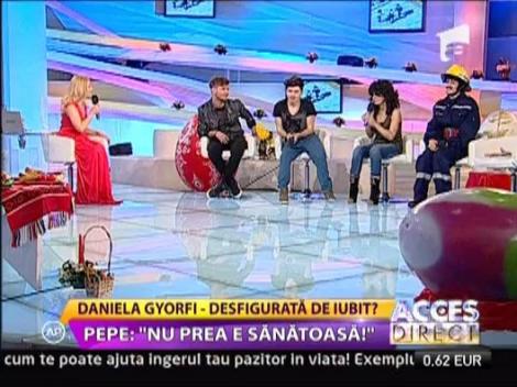 Daniela Gyorfi, batuta si desculta in plina strada