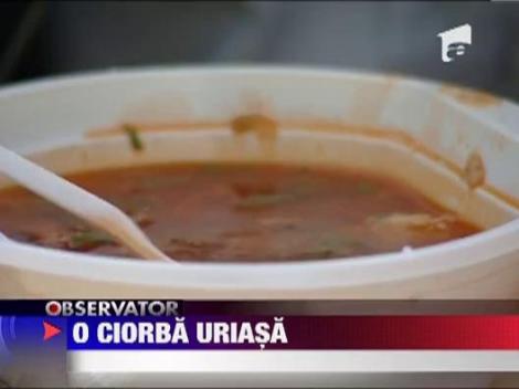 Cei mai iscusiti bucatari au pregatit 650 de litri de ciorba
