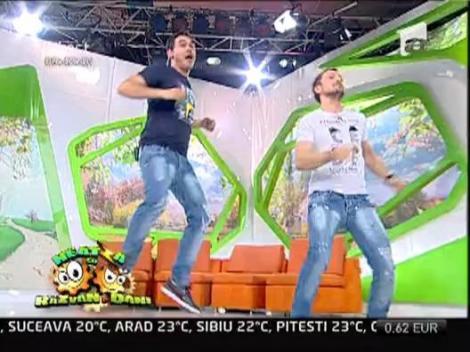 Razvan si Dani - U Can't Touch This