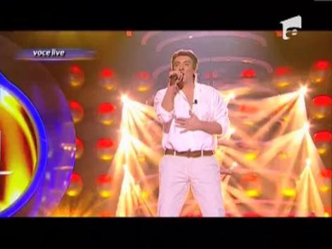 CRBL, sosia lui Julio Iglesias - "Baila Morena”