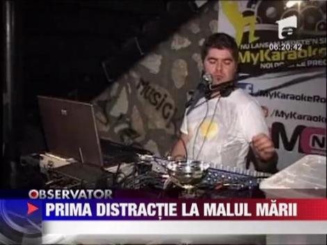 Prima distractie la malul marii