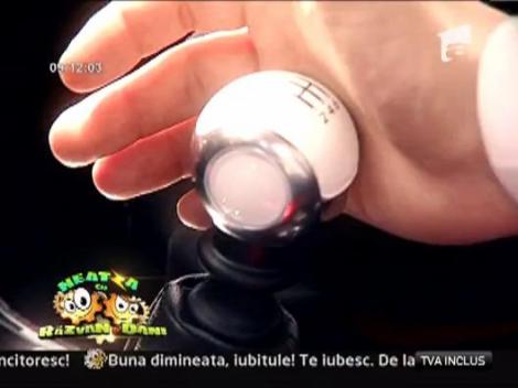 Lectii de condus cu Puberu si Roxana