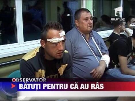 Au fost batuti pentru ca au ras de o fata