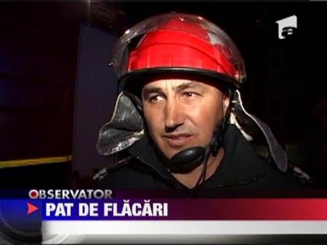 Pat cuprins de flacari