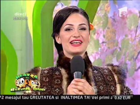 Viorica Macovei - Mai badita, floare rara