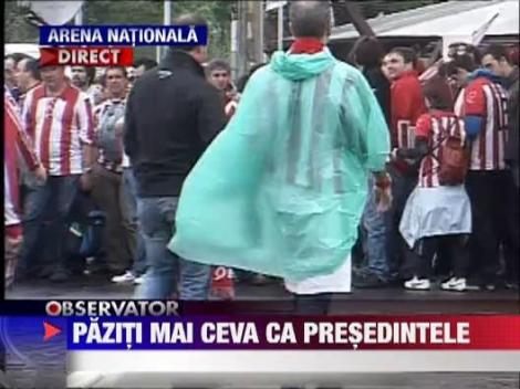 Suporterii echipelor Athletic Bilbao si Atletico Madrid paziti mai ceva ca presedintele