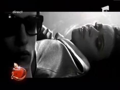 Ruxandra Bar - "My heart is bleeding"