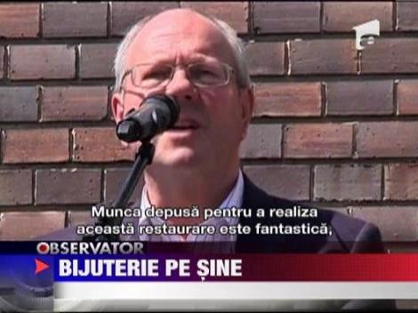 Un vagon al faimosului Orient Express, expus in fata publicului