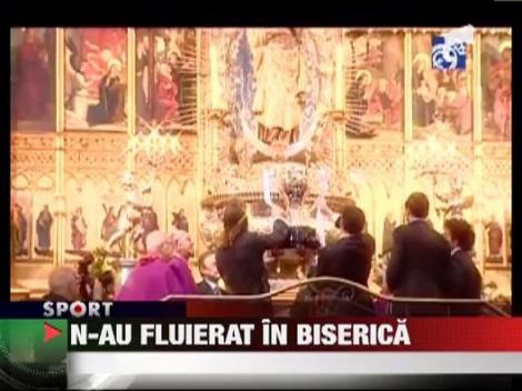 Galacticii au dus cupa de campioni la catedrala La Almudena