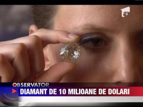Diamant alb, vandut pentru aproape zece milioane de dolari