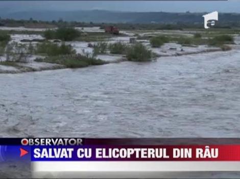 Salvare spectaculoasa pe raul Putna