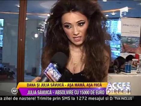 Julie, fata Danei Savuica, s-a nascut sa fie in lumina reflectoarelor!