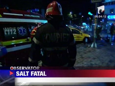 S-a aruncat in gol de la etajul 19